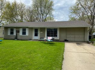 70 Sheffield Rd, Montgomery, IL 60538