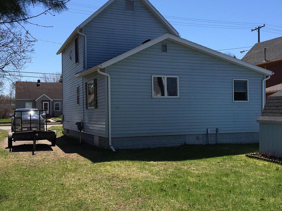 2nd image of 2212 W 4th Ave