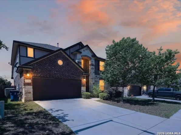 21943 Akin Byu, San Antonio, TX 78261