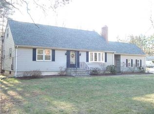 111 Arch Rd, Avon, CT 06001