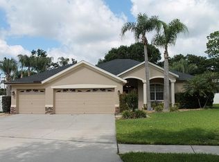 2830 Duncan Tree Cir, Valrico, FL 33594