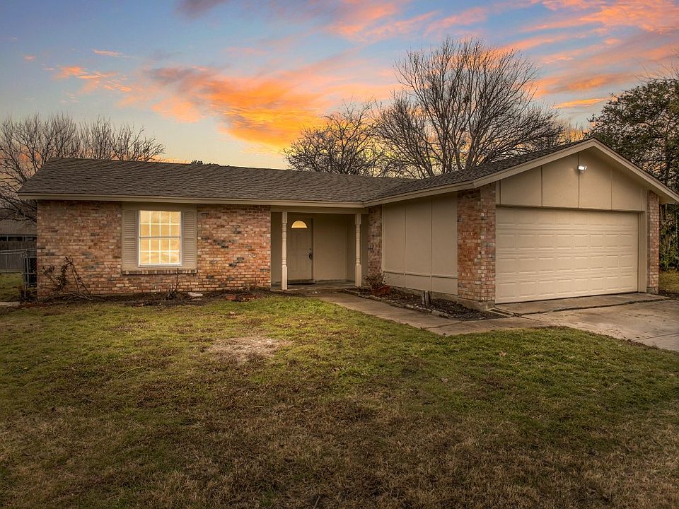 1st image of 3702 Claysford Ct