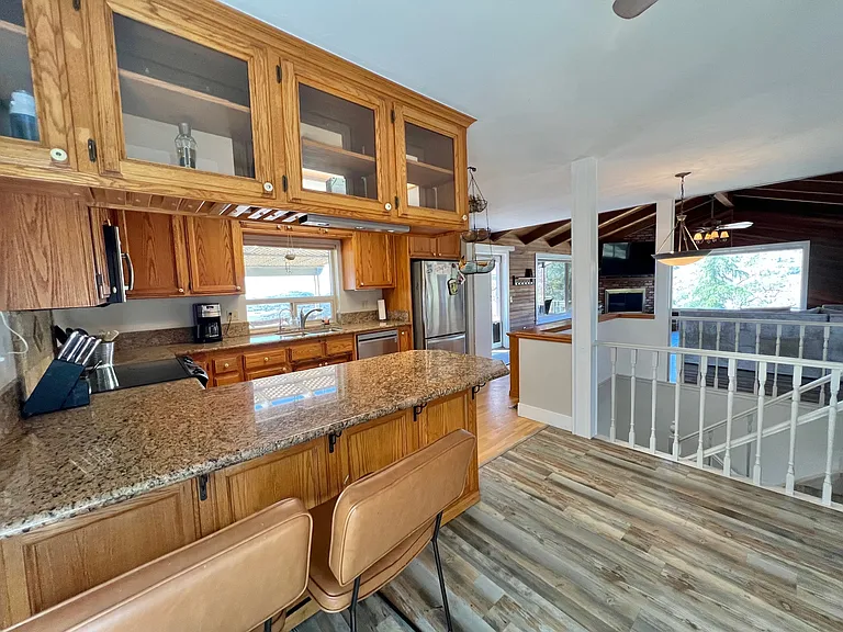 27030 Oakflat Dr — Photo 15