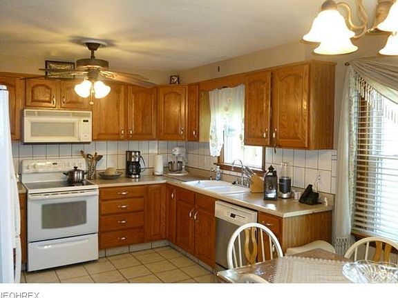 2nd image of 394 Porter Ave