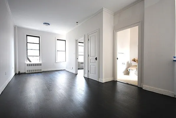 Rented by Compass | media 25