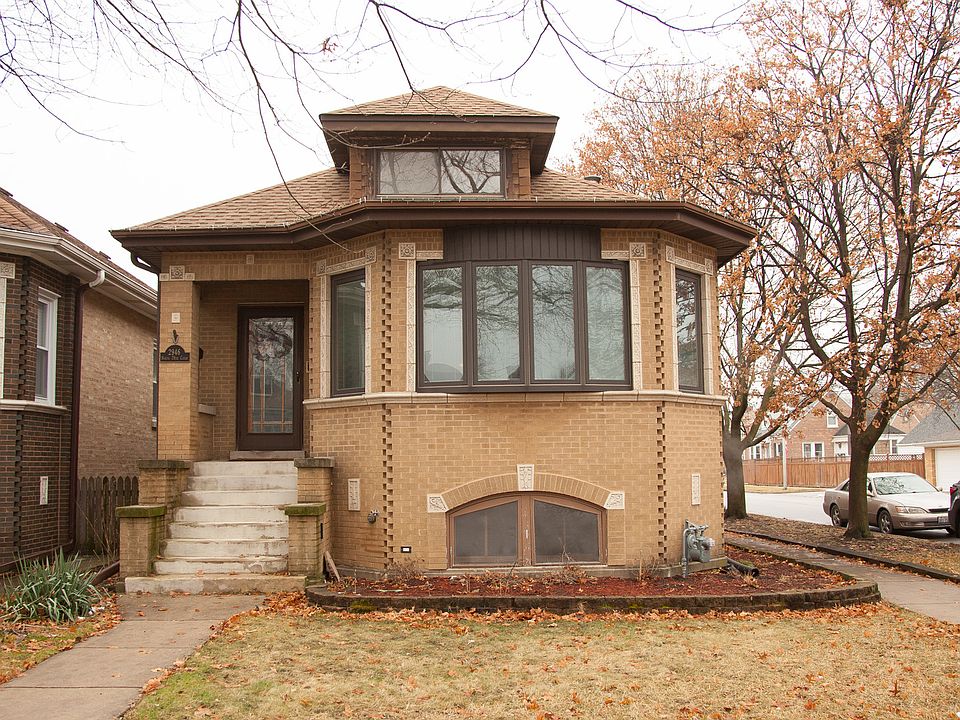 1st image of 2946 N 78th Ct