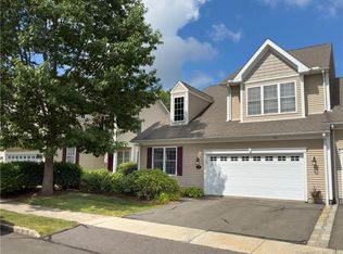 28 Chaplin St UNIT 28, Newington, CT 06111
