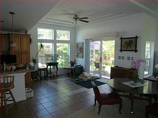 2nd image of 300 Plum St Space 14