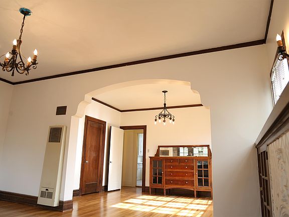 4th image of 126 Esperanza Ave APT A