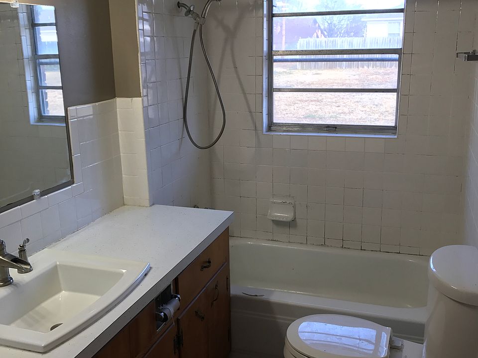 1st image of 724 Highland Ave