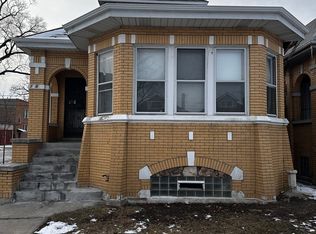 7156 S Artesian Ave, Chicago, IL 60629