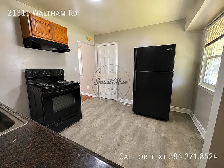 21311 Waltham Rd — Photo 6