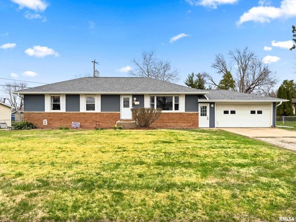 1701 Robin Ct, Galesburg, IL 61401