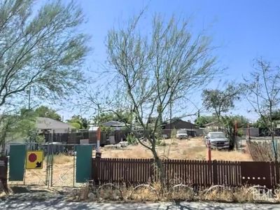 21187 Fresno St, Lost Hills, CA, 93249