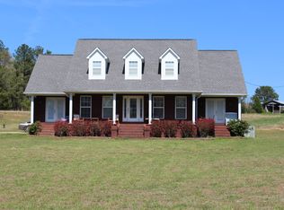 842 Sand Ridge Barg Rd, Lexington, TN 38351