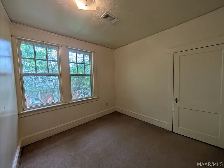 1130 S Lawrence St #1130 — Photo 14