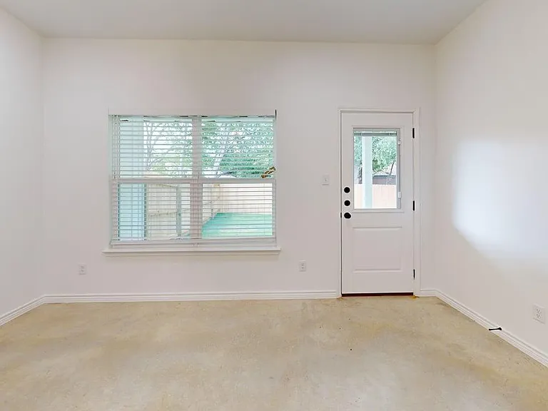 209 Elbert Ln #B — Photo 14