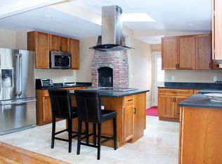 125 East St, Hingham, MA 02043