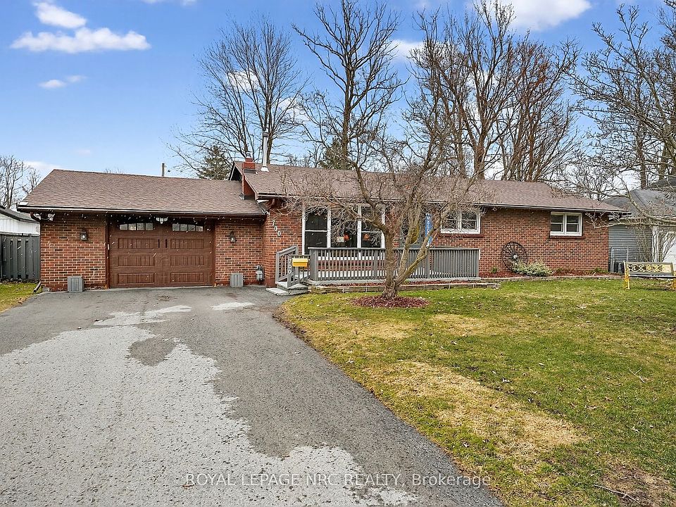 1st image of 700 Lakeside Rd