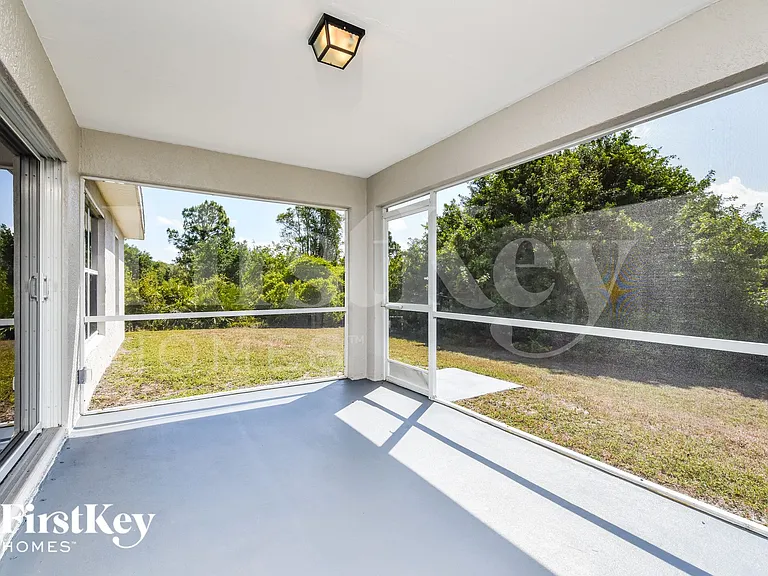 416 Jourferie Rd — Photo 6
