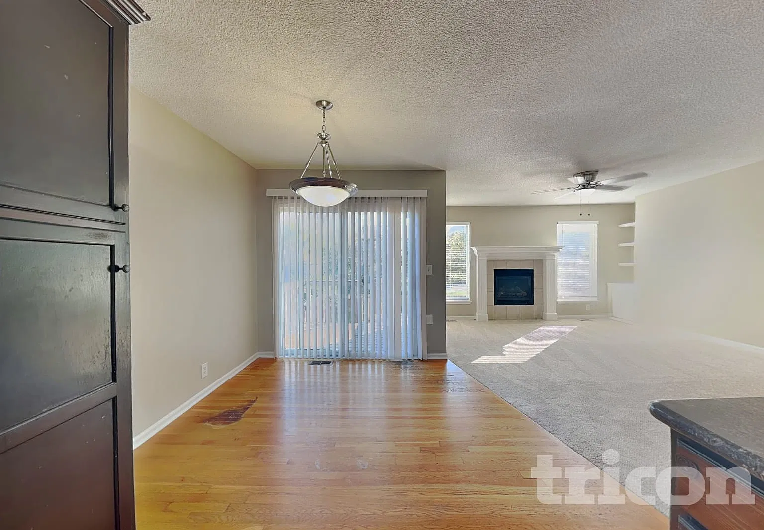 623 S Pine St Gardner KS — Photo 4