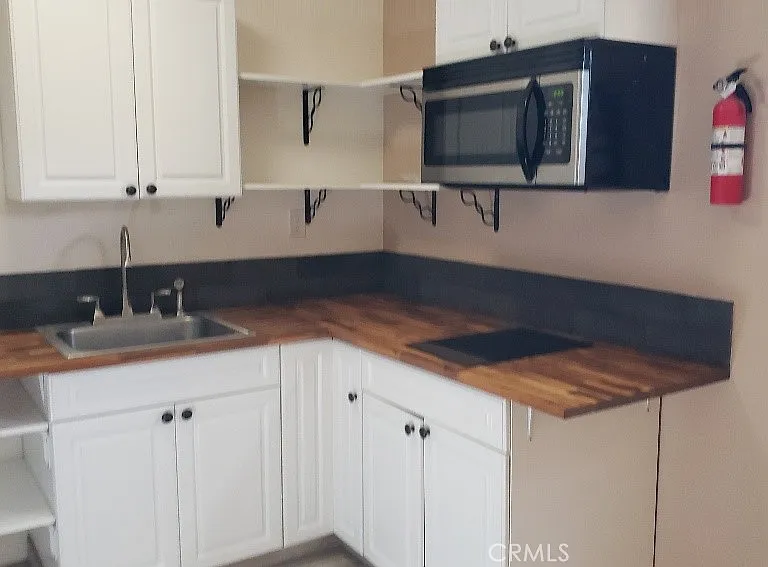1040 E I St #ADU — Photo 2