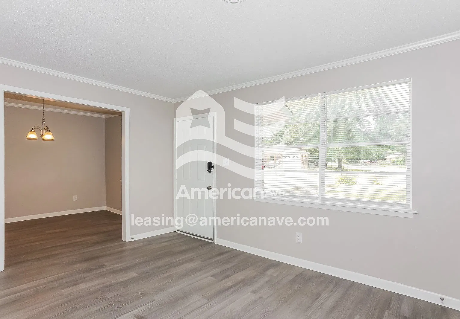 3 bed, 1.5 bath, 1275 sqft, $1,170 — Photo 3
