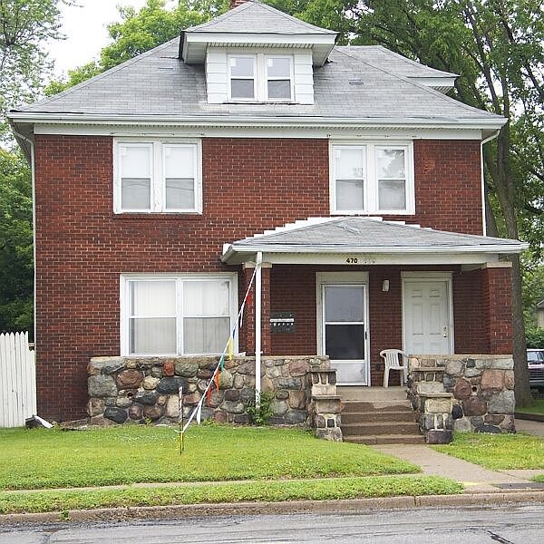 Exterior - 470 Cesar Chavez