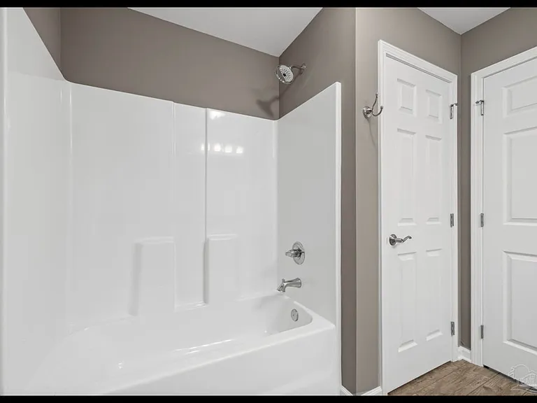 6609 Cedar St — Photo 6