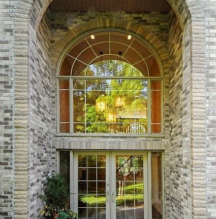 2nd image of 2104 Sugarwood Dr