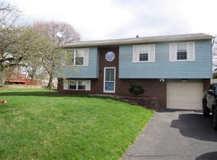 108 Wyndmere Dr, Cranberry Township, PA 16066