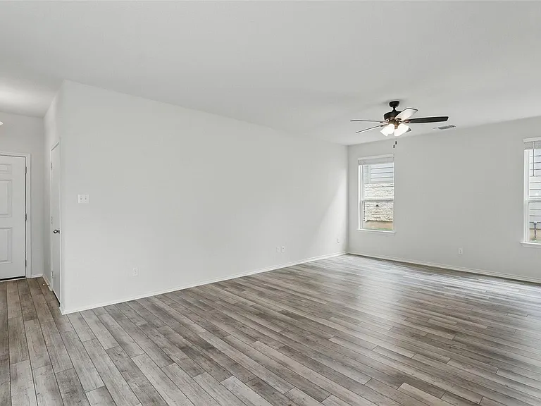 139 Madrono Dr — Photo 6
