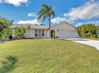 4800 SW 12th Pl, Cape Coral, FL 33914