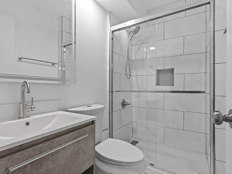6713 Biggs Ct — Photo 21