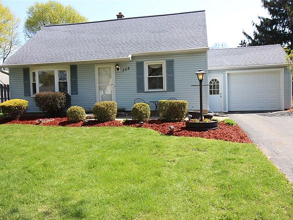 2nd image of 258 Pepperidge Dr