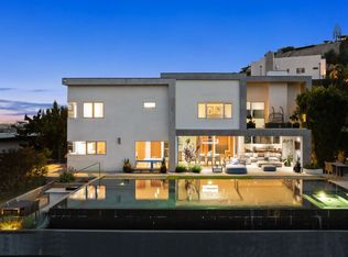 7551 Hermes Dr, Los Angeles, CA 90046