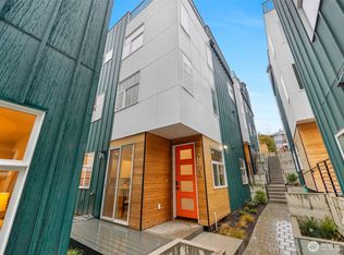 910 15th Ave #B, Seattle, WA 98122