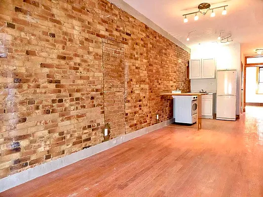 Rented by Mauro Bros Real Estate Services LLC | media 3