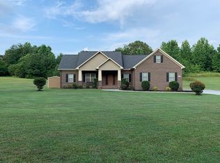 1492 S Green River Rd, Gaffney, SC 29341