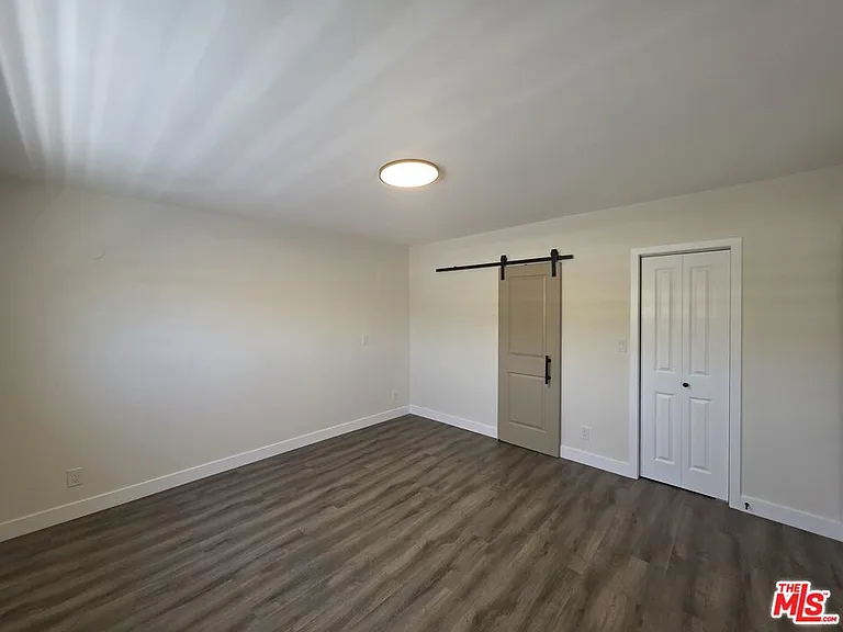 2228 20th St #5 — Photo 39