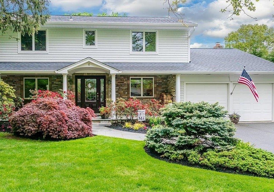 1st image of 6 Frazer Court
