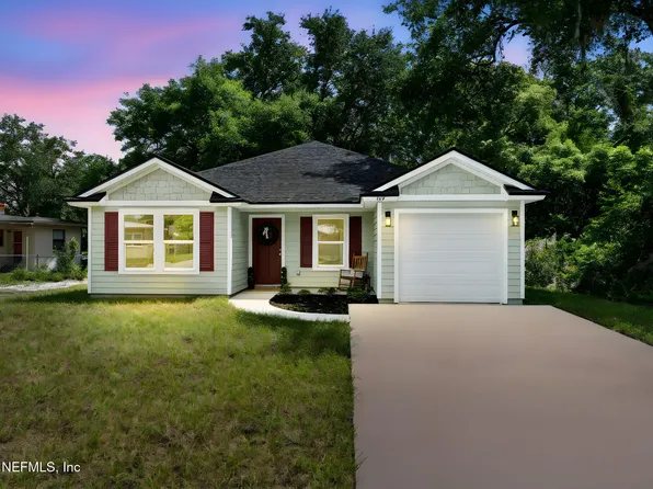 127 AZALEA Circle, Palatka, FL 32177