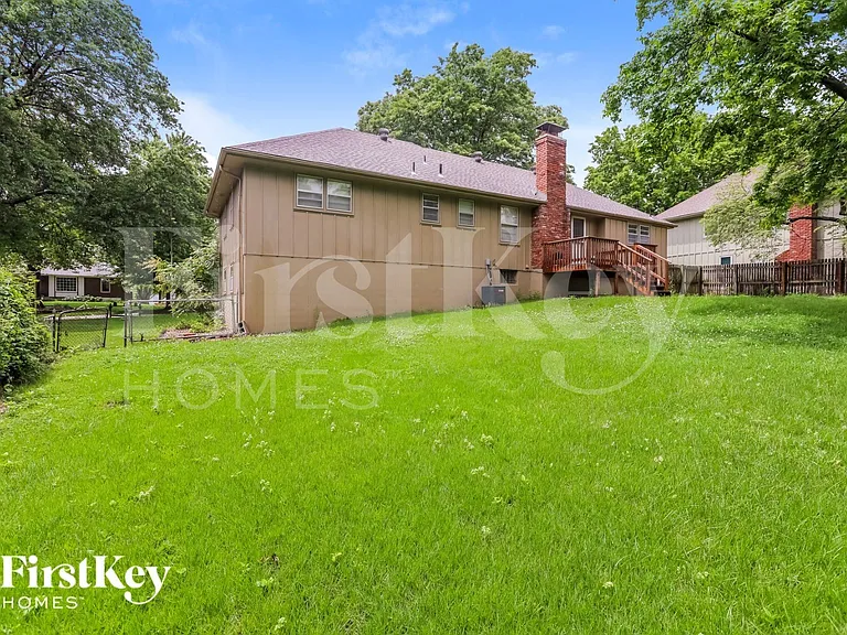 111 Johnston Pkwy — Photo 14