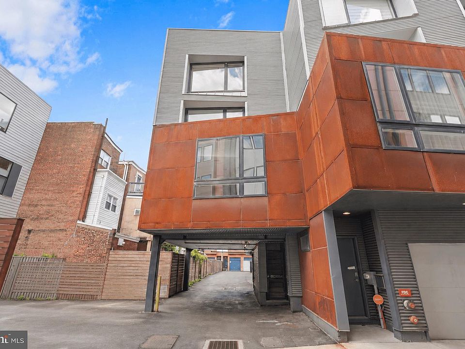 1st image of 608 N Galloway St Unit A