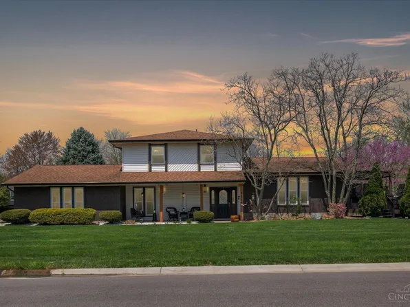 5218 Crossbridge Dr, West Chester, OH 45069