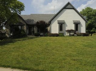 2361 NW Summerfield Dr, Lees Summit, MO 64081