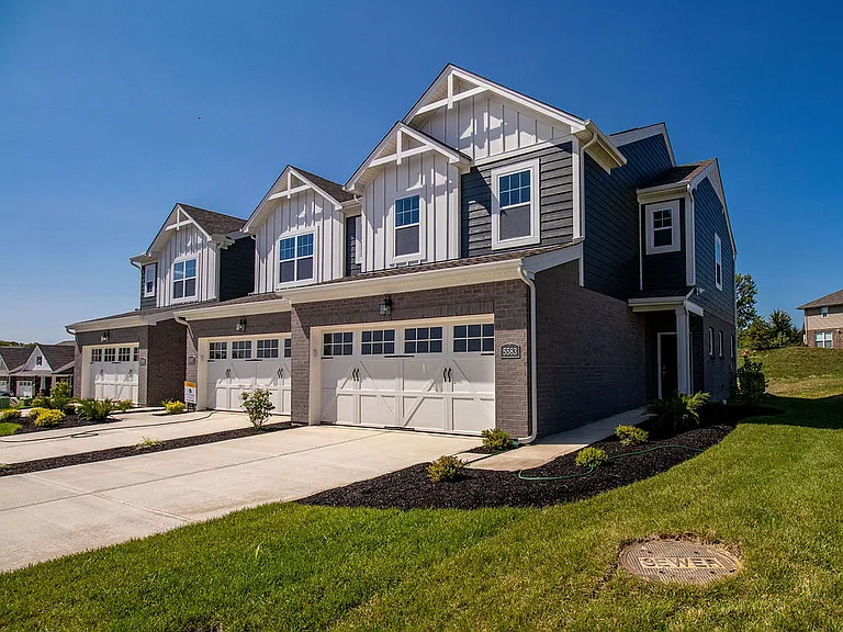 5589 Callaway Dr — Photo 42