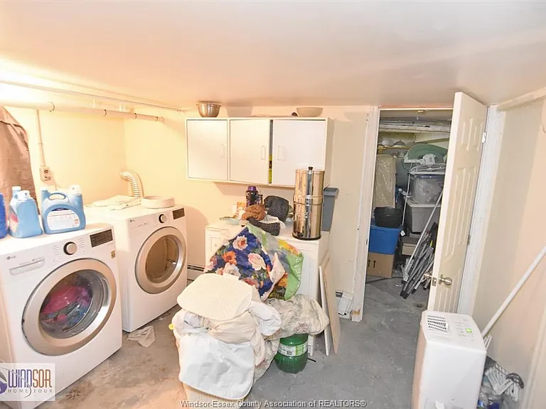 2471 Pillette Rd — Photo 42