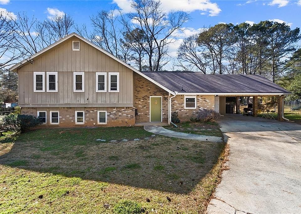 1st image of 3283 Kimberly Woods Ct SW