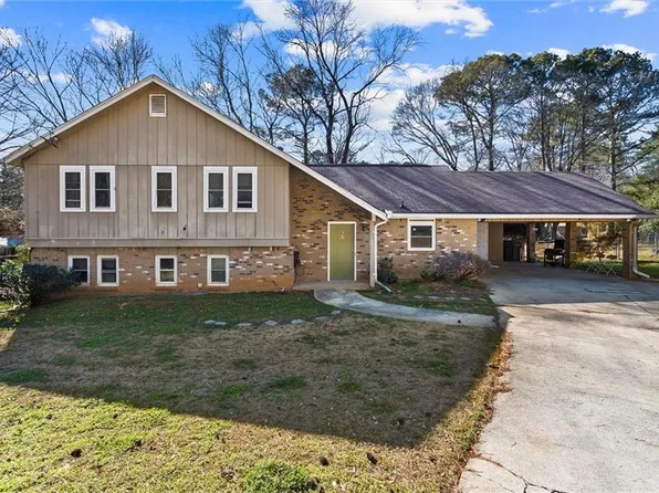 3283 Kimberly Woods Ct SW, Lilburn, GA 30047